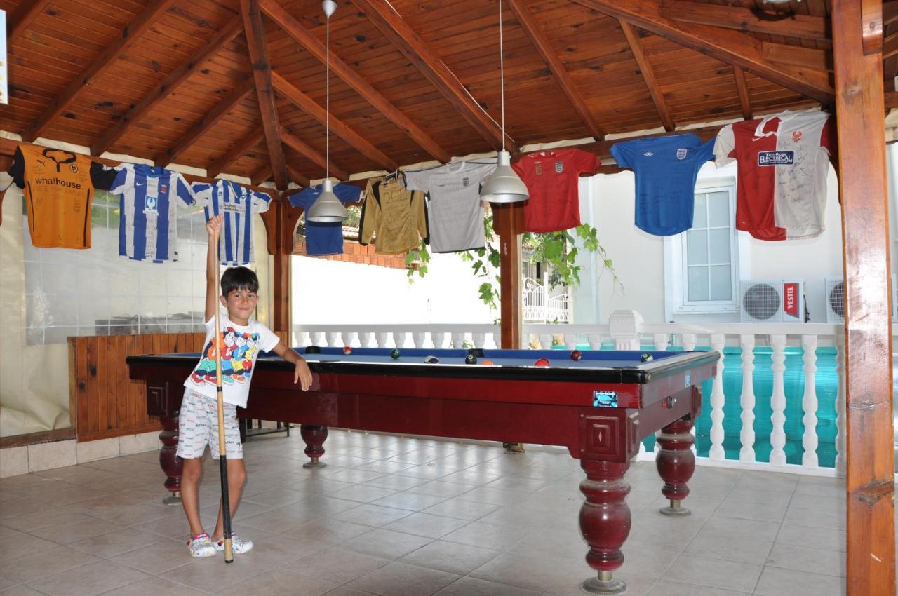 Tayfun Apart Hotel Ölüdeniz Esterno foto