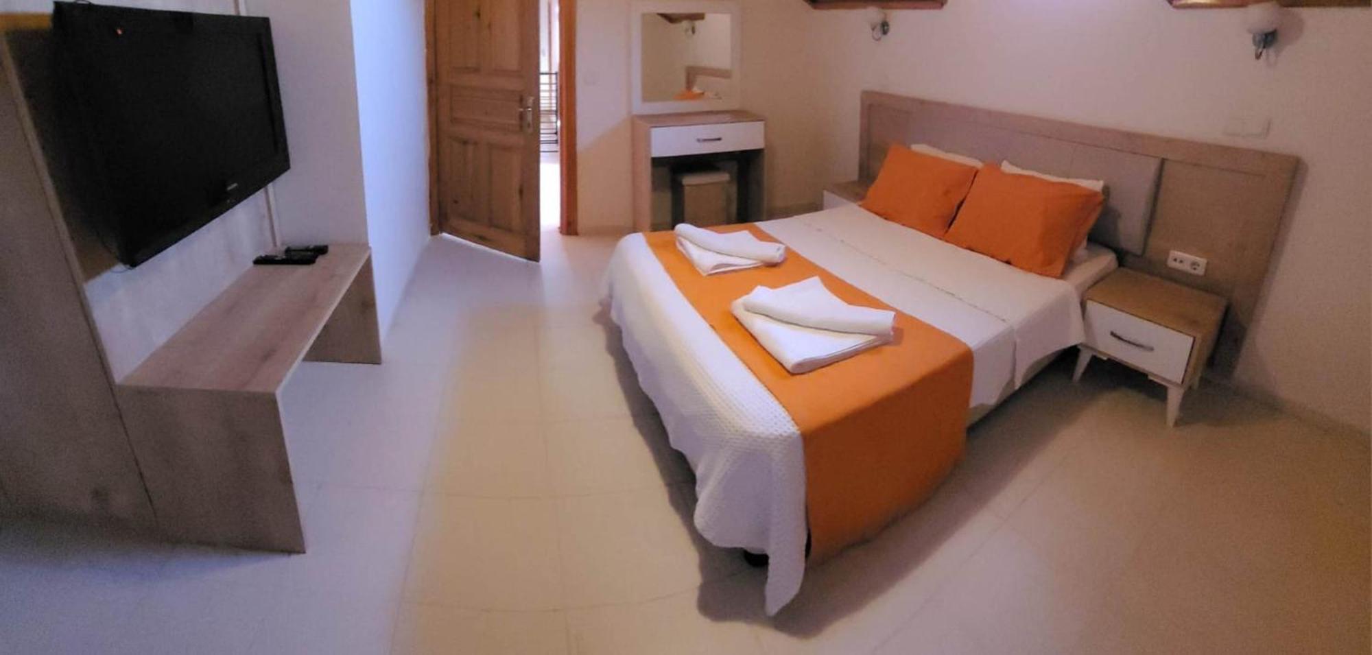 Tayfun Apart Hotel Ölüdeniz Esterno foto
