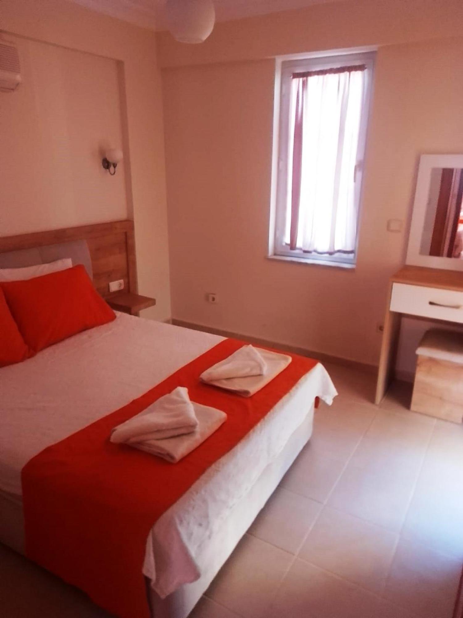 Tayfun Apart Hotel Ölüdeniz Esterno foto